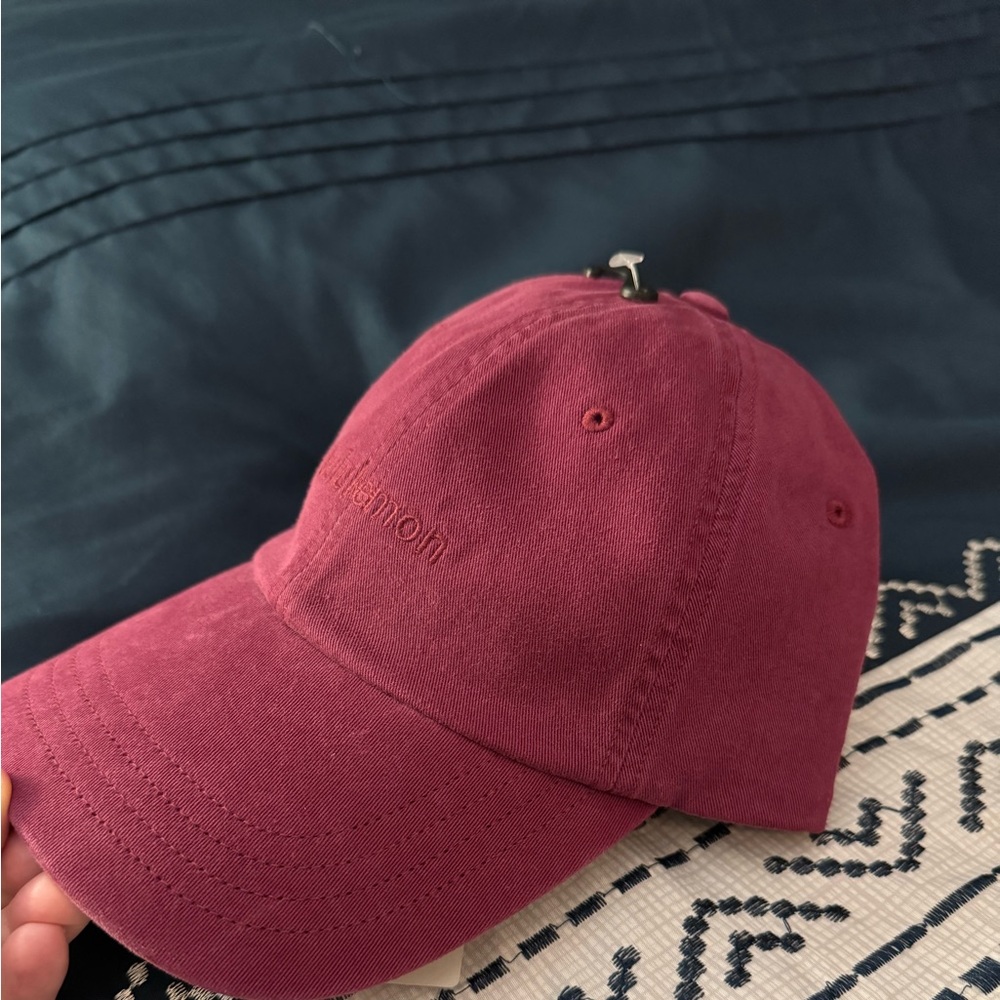 Lululemon hat
